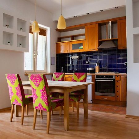 Apartment Ten Warsaw Ngoại thất bức ảnh