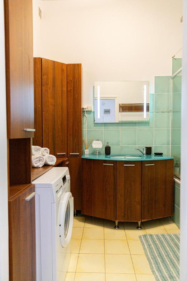 Apartment Ten Warsaw Ngoại thất bức ảnh