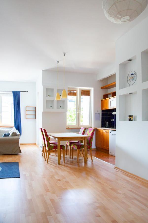 Apartment Ten Warsaw Ngoại thất bức ảnh